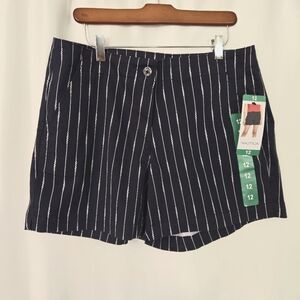 Nautical NWT Navy Seas Twill Shorts Mid Rise Size 12